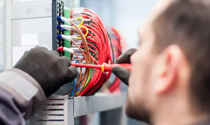 electrician Crestwood Village